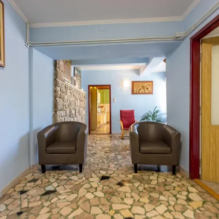 Kuca Za Odmor Mica *