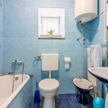 Holiday home Kuca Za Odmor Mica *