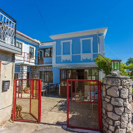 Kuca Za Odmor Mica Holiday home Grizane-Belgrad