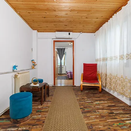 Kuca Za Odmor Mica Holiday home Grizane-Belgrad