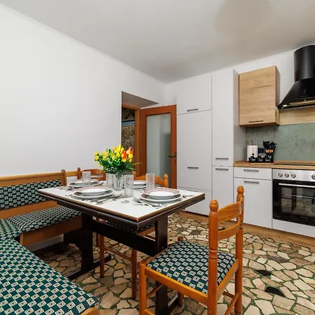 Kuca Za Odmor Mica Casa vacanze *